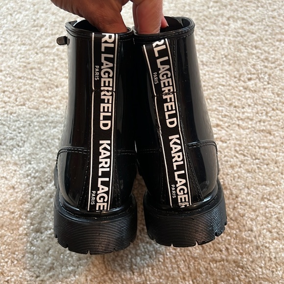 Karl Lagerfeld topanga black rain boot rhinestone slip on boot size 6 charm - Picture 6 of 8